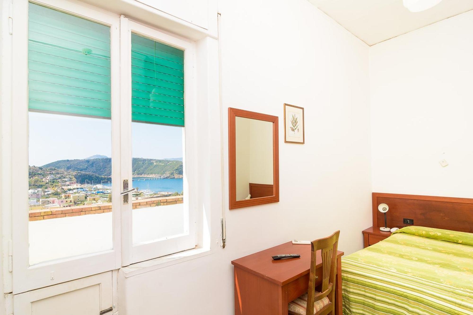 Hotel Riviera Procida Ruang foto