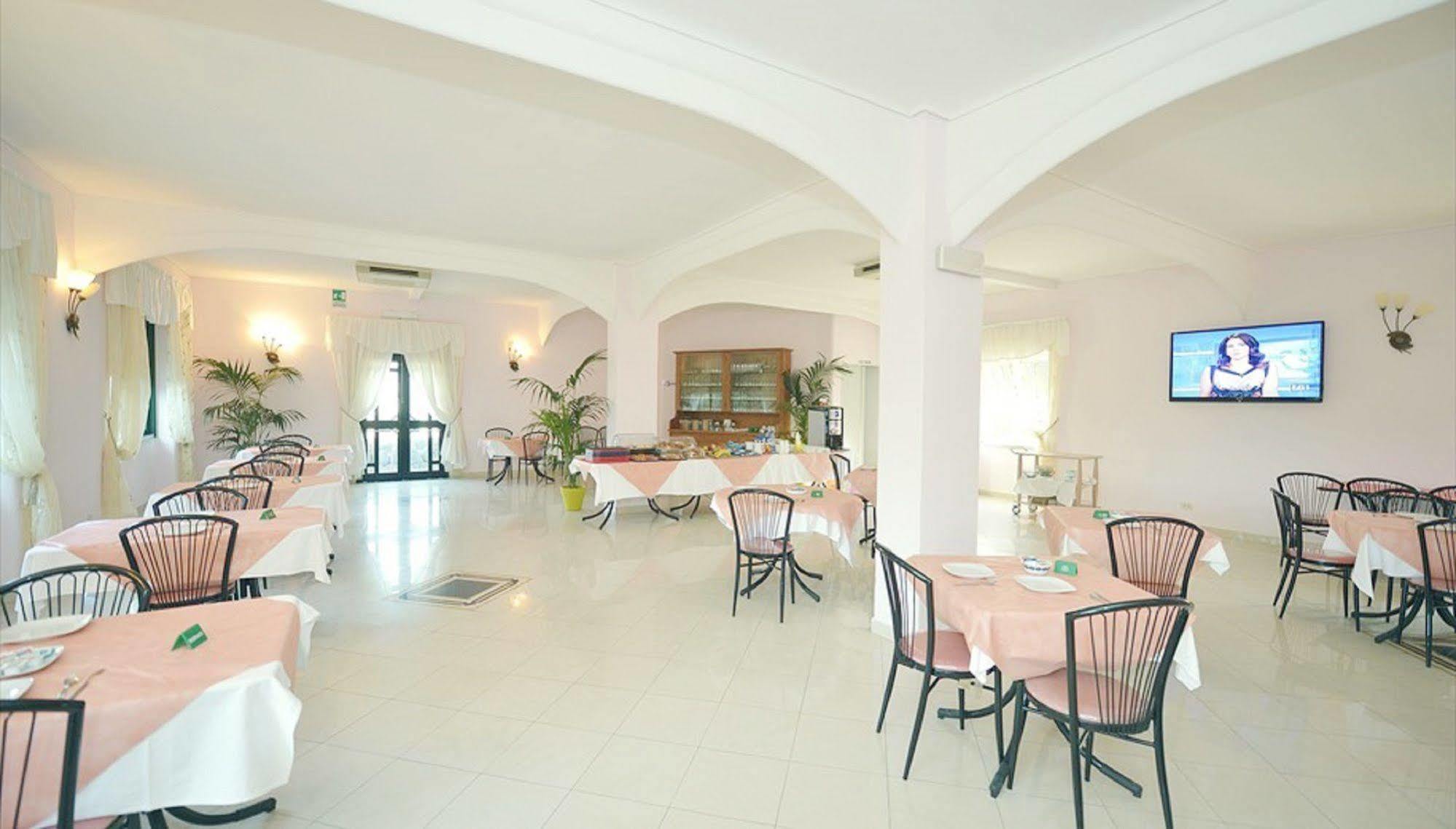 Hotel Riviera Procida Bagian luar foto