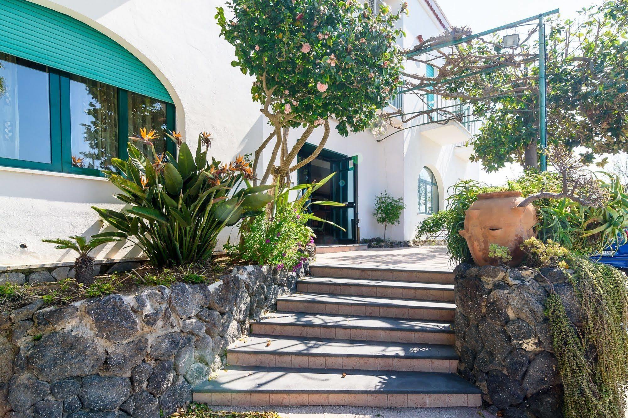 Hotel Riviera Procida Bagian luar foto